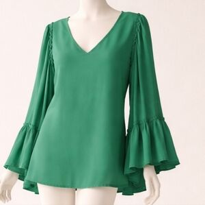 Green V-Neck Blouse with Bell Sleeves Size Medium